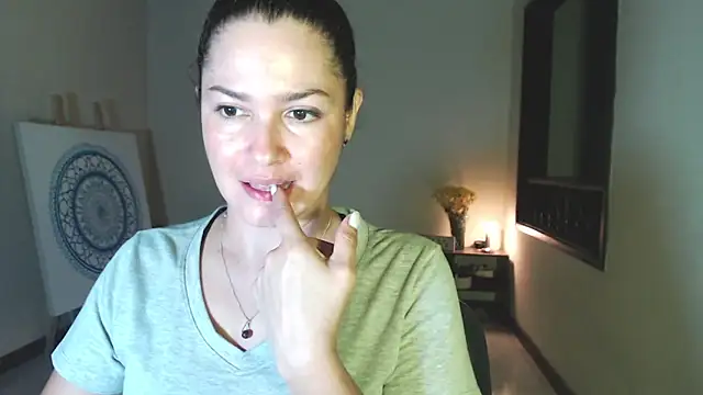 Snapshot of solamatista11 chatting on December 13, 11:17 pm solamatista11 online show from December 13, 11:17 pm