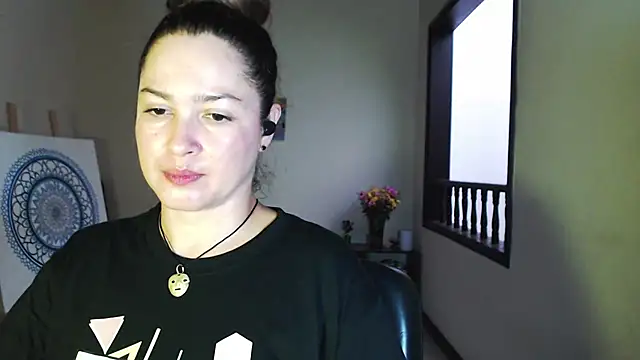Snapshot of solamatista11 chatting on February 11, 10:39 pm solamatista11 online show from February 11, 10:39 pm