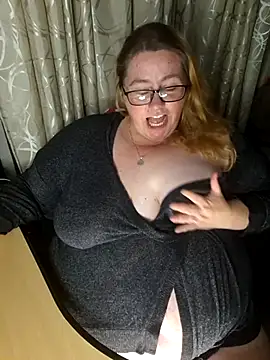 Iceprincess2bad4u online show from December 5, 7:32 pm