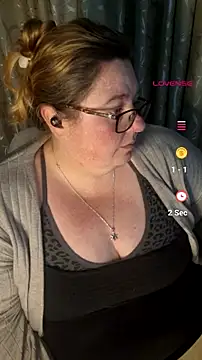 Iceprincess2bad4u online show from July 12, 4:03 am