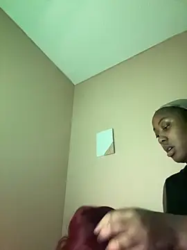 gypsydoll online show from November 27, 6:37 am