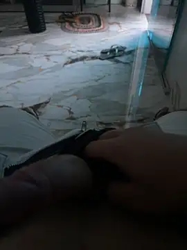 urielpereira online show from March 14, 9:09 pm