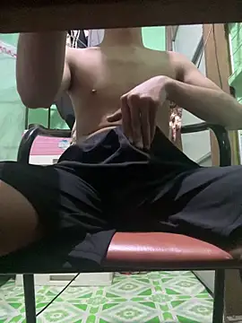 Snapshot of EnjiMakk chatting on March 8, 3:38 pm EnjiMakk online show from March 8, 3:38 pm