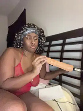 Foreignthababyy online show from June 18, 6:35 am