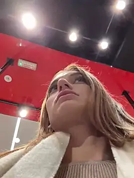 Snapshot of -AngelAri- chatting on December 13, 12:17 pm -AngelAri- online show from December 13, 12:17 pm