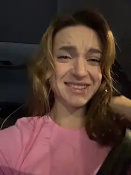 Snapshot of -AngelAri- chatting on December 27, 9:00 pm -AngelAri- online show from December 27, 9:00 pm