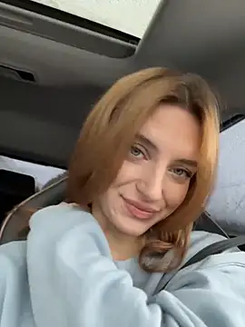 Snapshot of -AngelAri- chatting on January 12, 9:19 am -AngelAri- online show from January 12, 9:19 am