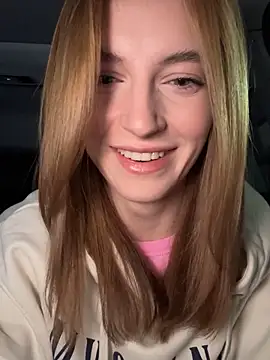 Snapshot of -AngelAri- chatting on February 10, 9:15 pm -AngelAri- online show from February 10, 9:15 pm