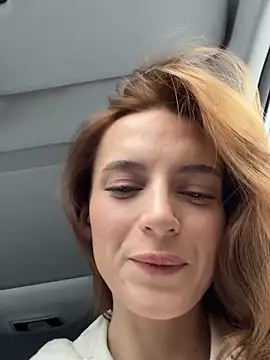 Snapshot of -AngelAri- chatting on March 14, 9:03 am -AngelAri- online show from March 14, 9:03 am