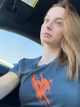 Snapshot of -AngelAri- chatting on March 19, 12:12 pm -AngelAri- online show from March 19, 12:12 pm