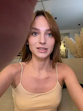 Snapshot of -AngelAri- chatting on March 28, 9:03 pm -AngelAri- online show from March 28, 9:03 pm