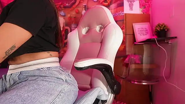 mssburbuja online show from September 27, 3:11 am