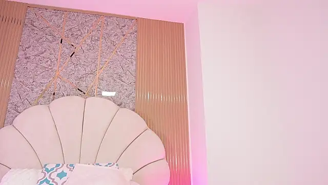 mssburbuja online show from November 1, 3:08 am