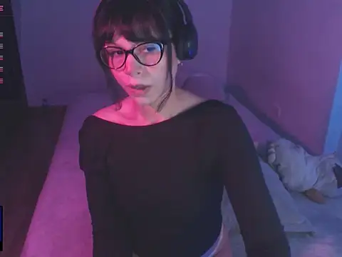 alien  show online show from May 19, 3:35 am