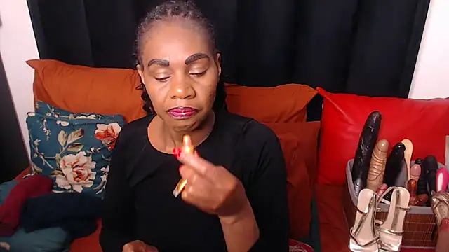 Snapshot of sexybootylicious chatting on September 25, 8:29 am sexybootylicious online show from September 25, 8:29 am