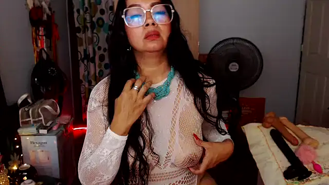 RUBII-ADAMS online show from May 8, 2:44 pm