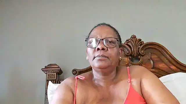 SEXYBOOBSNASS online show from January 5, 5:30 am