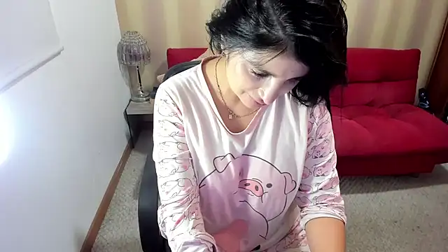 Snapshot of NicolettColin chatting on April 1, 8:28 pm NicolettColin online show from April 1, 8:28 pm