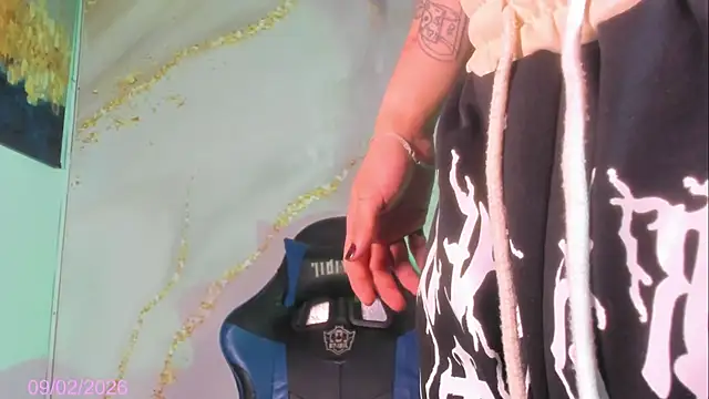 DOLL LUCIANA  online show from February 9, 9:08 pm