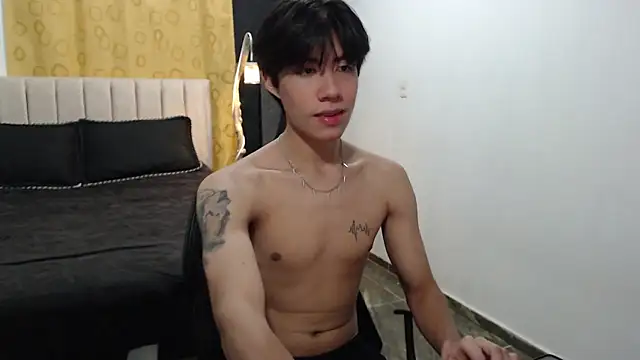 Elio-cam online show from February 13, 8:38 am