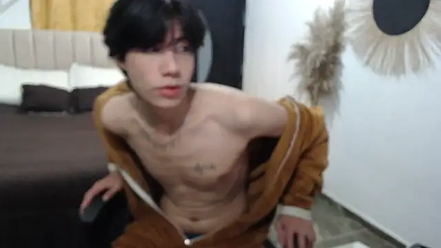 Elio-cam online show from April 1, 8:04 am