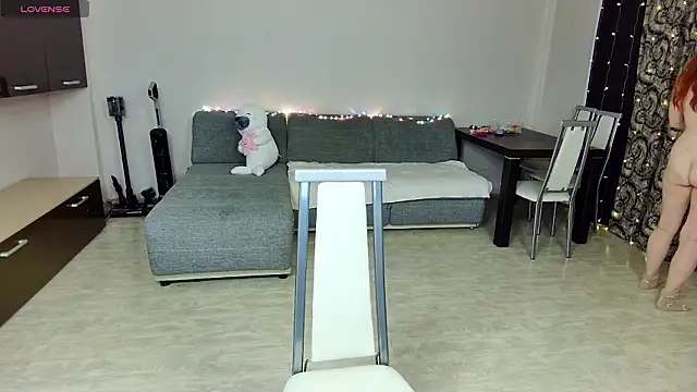 -Rin-Chan online show from January 15, 12:10 pm