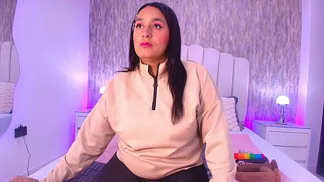 Snapshot of raven_lilith_ chatting on January 14, 3:12 am raven lilith online show from January 14, 3:12 am