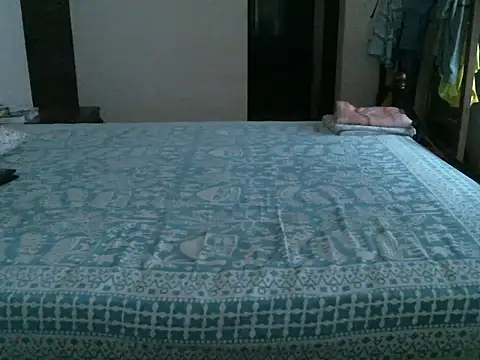 Snapshot of Slim_India chatting on May 12, 12:52 am Slim India online show from May 12, 12:52 am