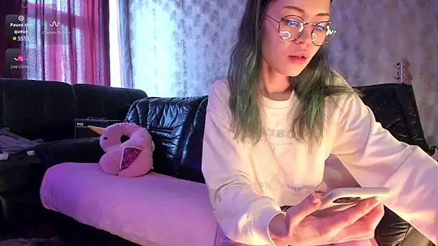 Milena joline online show from February 19, 6:55 am