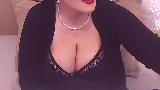 RebeccaNoble online show from January 16, 5:01 pm