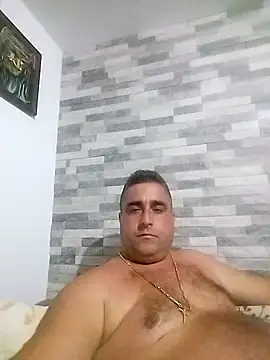 ADRIAN ADI40 online show from October 23, 4:50 pm