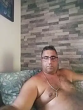 ADRIAN ADI40 online show from June 28, 9:37 am