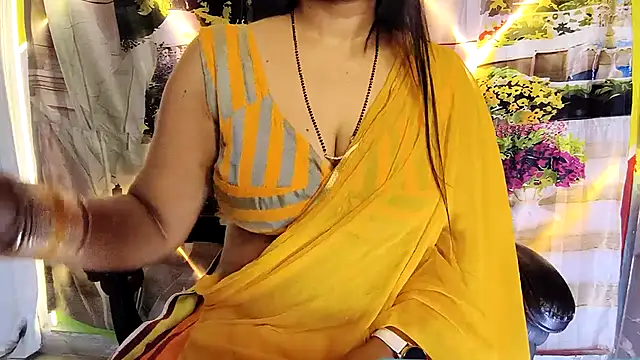 Snapshot of MAN-MOHINI-21 chatting on October 15, 4:18 pm MAN-MOHINI-21 online show from October 15, 4:18 pm