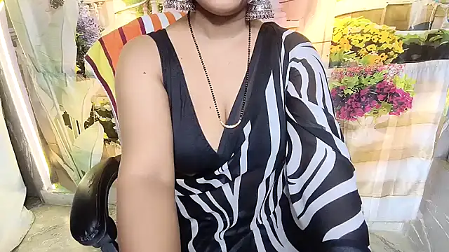Snapshot of MAN-MOHINI-21 chatting on October 18, 5:03 pm MAN-MOHINI-21 online show from October 18, 5:03 pm