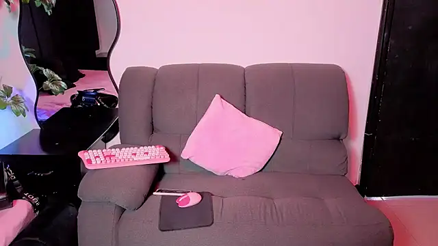 fisting anal 69 online show from May 14, 1:18 pm