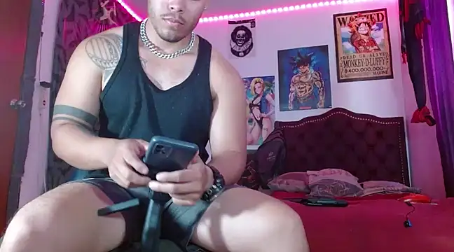 Snapshot of Danielsbigcum chatting on December 11, 1:49 pm Danielsbigcum online show from December 11, 1:49 pm