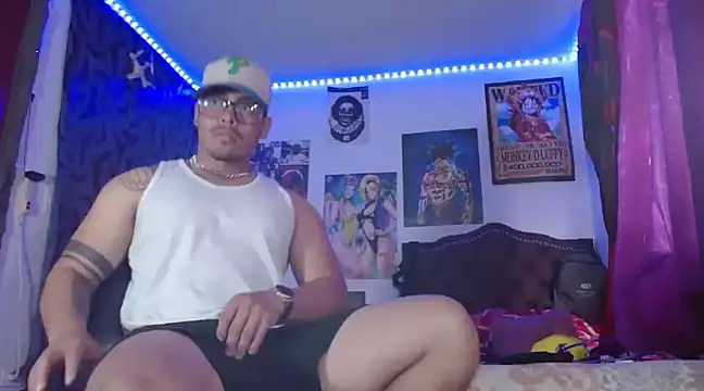 Snapshot of Danielsbigcum chatting on February 23, 2:04 pm Danielsbigcum online show from February 23, 2:04 pm