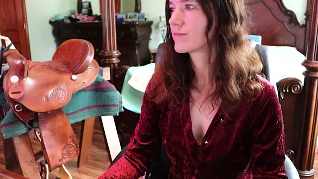 thornburyrose online show from February 17, 7:09 pm