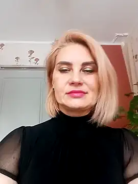 JennyOMay online show from December 27, 5:20 am