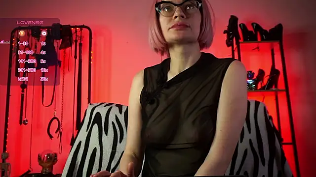 Snapshot of CyberXGoddess chatting on February 3, 5:38 am CyberXGoddess online show from February 3, 5:38 am