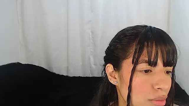 Snapshot of Liz_Galactic chatting on January 23, 10:11 pm Liz Galactic online show from January 23, 10:11 pm