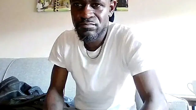 Maculine Stayr online show from March 20, 2:00 pm