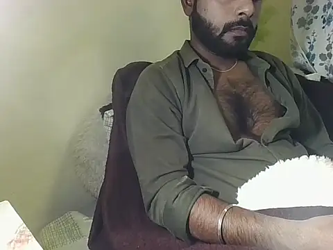 Snapshot of SHENOY3 chatting on December 10, 9:43 pm SHENOY3 online show from December 10, 9:43 pm