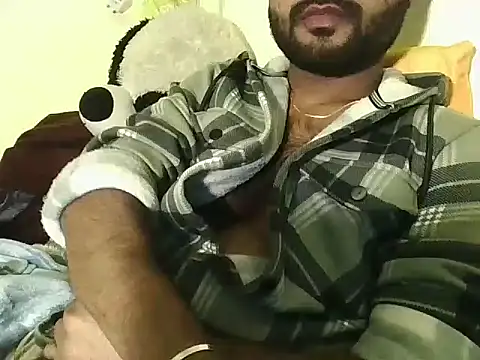 Snapshot of SHENOY3 chatting on January 12, 4:50 pm SHENOY3 online show from January 12, 4:50 pm