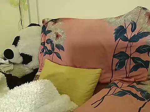 Snapshot of SHENOY3 chatting on January 28, 6:17 pm SHENOY3 online show from January 28, 6:17 pm