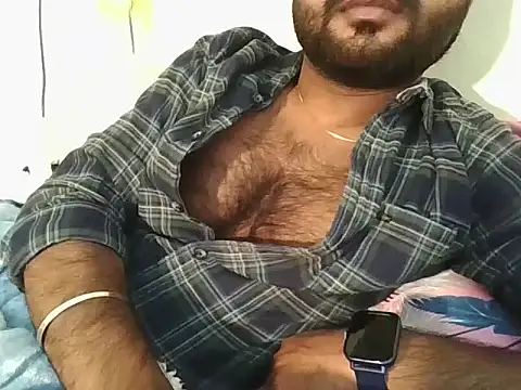 Snapshot of SHENOY3 chatting on February 11, 3:29 am SHENOY3 online show from February 11, 3:29 am