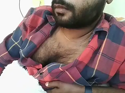 Snapshot of SHENOY3 chatting on February 13, 3:50 am SHENOY3 online show from February 13, 3:50 am