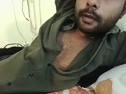 Snapshot of SHENOY3 chatting on March 2, 7:54 am SHENOY3 online show from March 2, 7:54 am