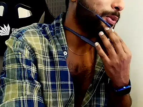 SHENOY3 online show from November 20, 5:01 pm