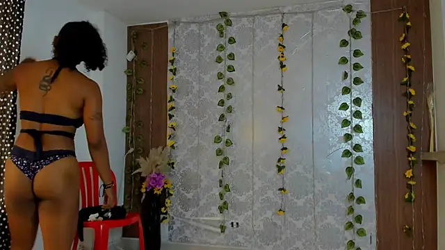 kelly thomson online show from March 11, 2:34 pm